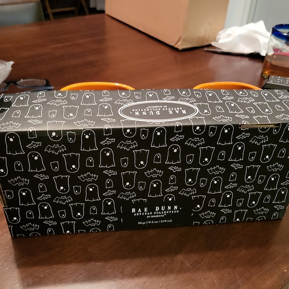 NIB Rae Dunn Halloween Mugs NEW - Picture 2 of 4